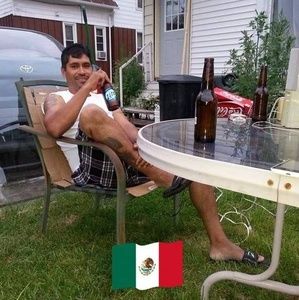 Meet your Posher, Ernesto